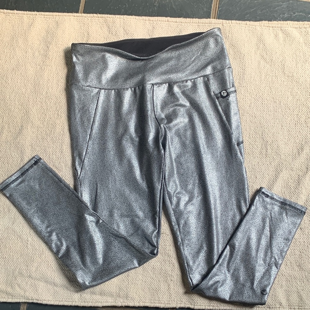 Gottex Silver Metallic Leggings